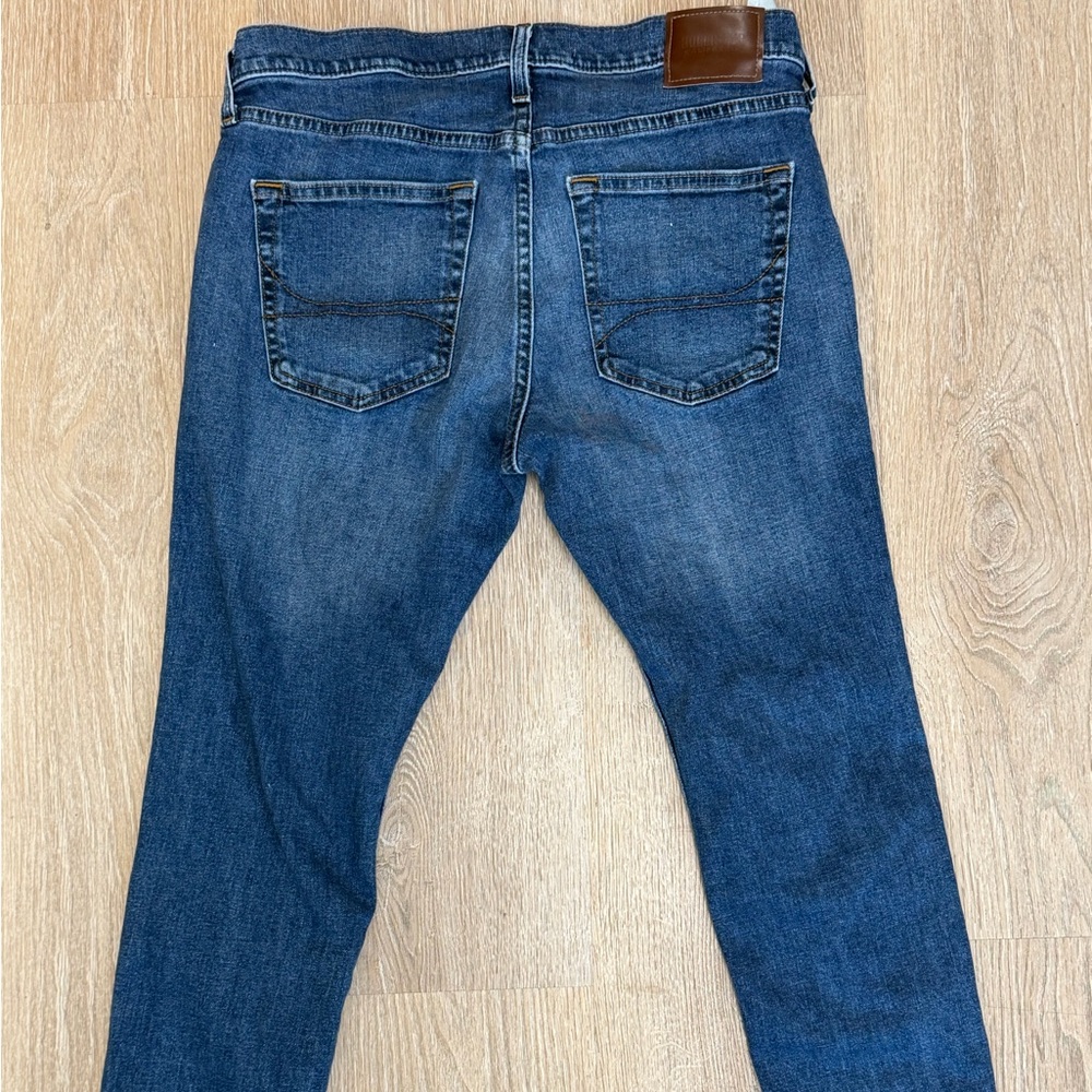 Hollister Men's Dark Blue Slim Jeans - Picture 3 of 3